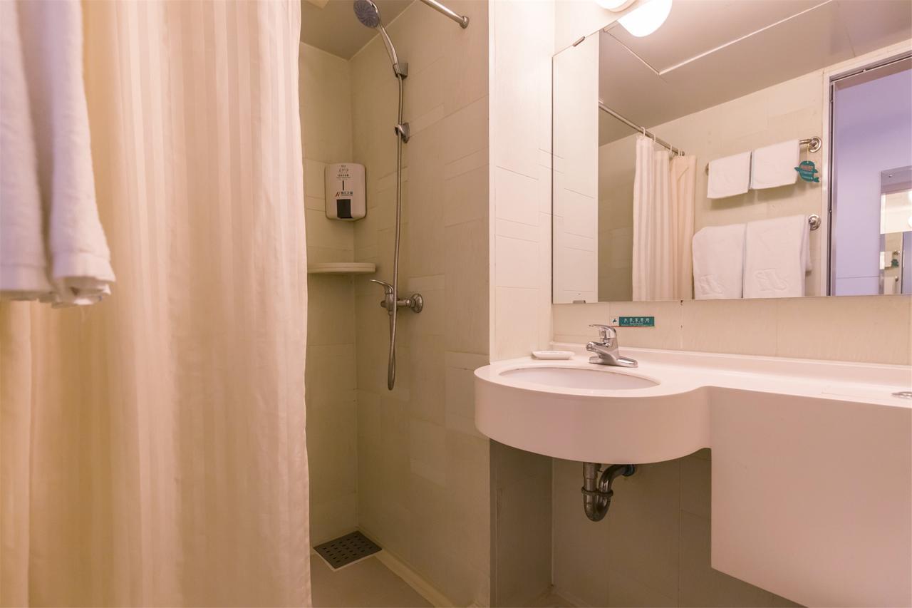 Jinjiang Inn Xianning Yinquan Avenue Hot Spring Hotel Eksteriør bilde